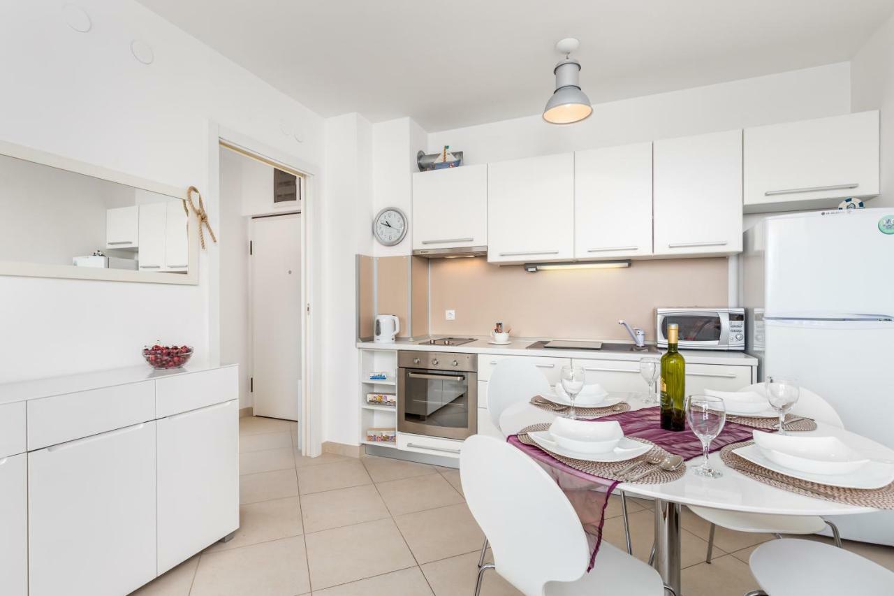 Apartment Maja Opatija With Free Private Parking And Lovely Sea View Terrace Exteriör bild